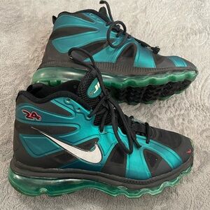 NIKE Air Max Griffey Fury Freshwater Green / Black - youth size 4.5